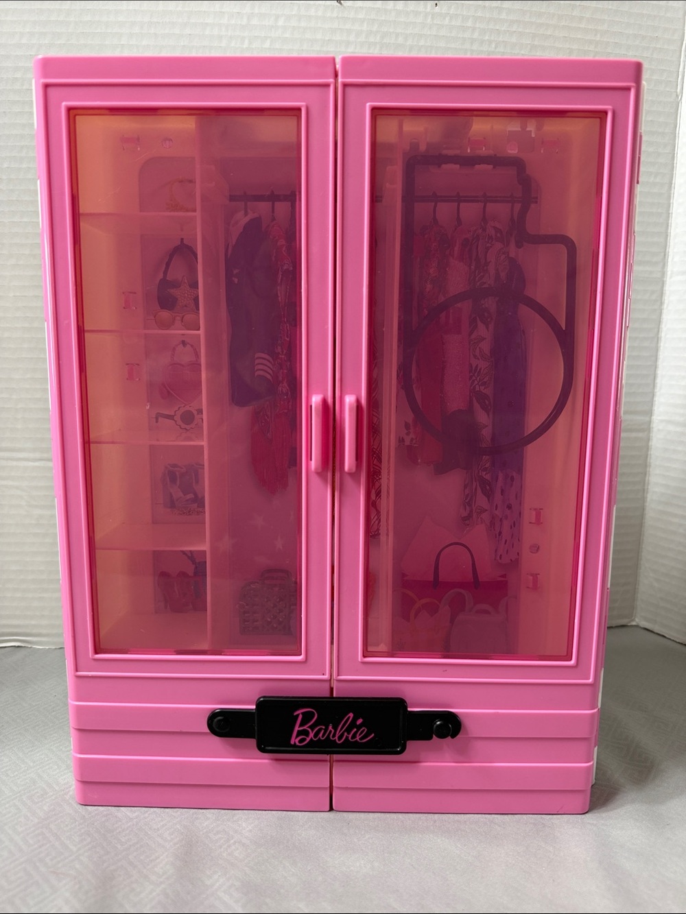Barbie Doll Double Door Clothes Accessories  Play Closet Pink Hard Plastic Case